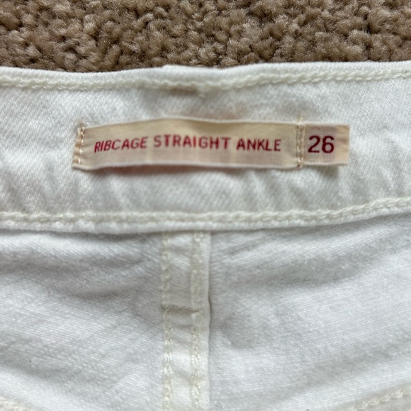 Levi’s Ribcage Straight Ankle Jeans - Picture 3 of 6